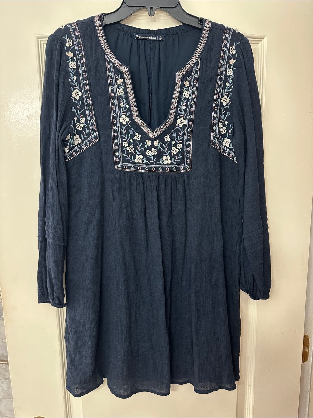 Abercrombie & Fitch Navy Embroidered Long-Sleeve Tunic Dress